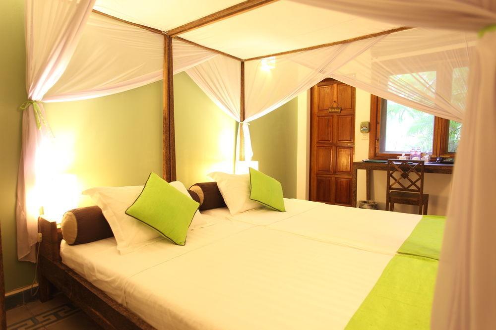 The Kabiki Hotel Phnom Pen Exterior foto