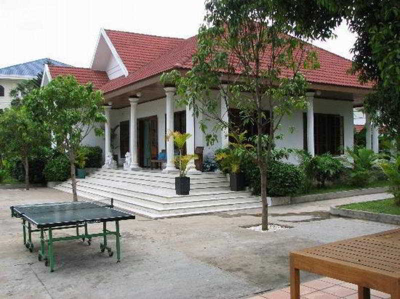 The Kabiki Hotel Phnom Pen Exterior foto