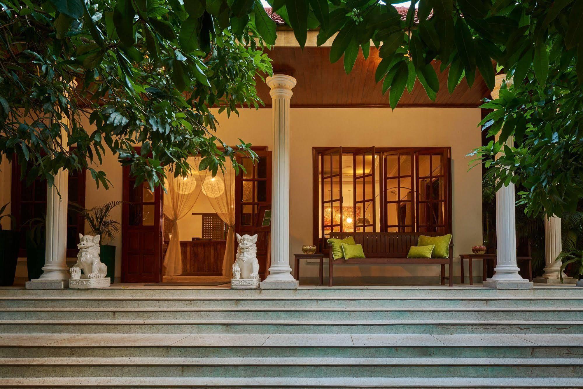 The Kabiki Hotel Phnom Pen Exterior foto